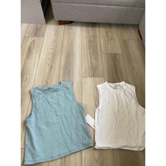 Yogalicious Tops - NWT Two Yogalicious Womens Crop Workout Airlite Tank Tops Size Large